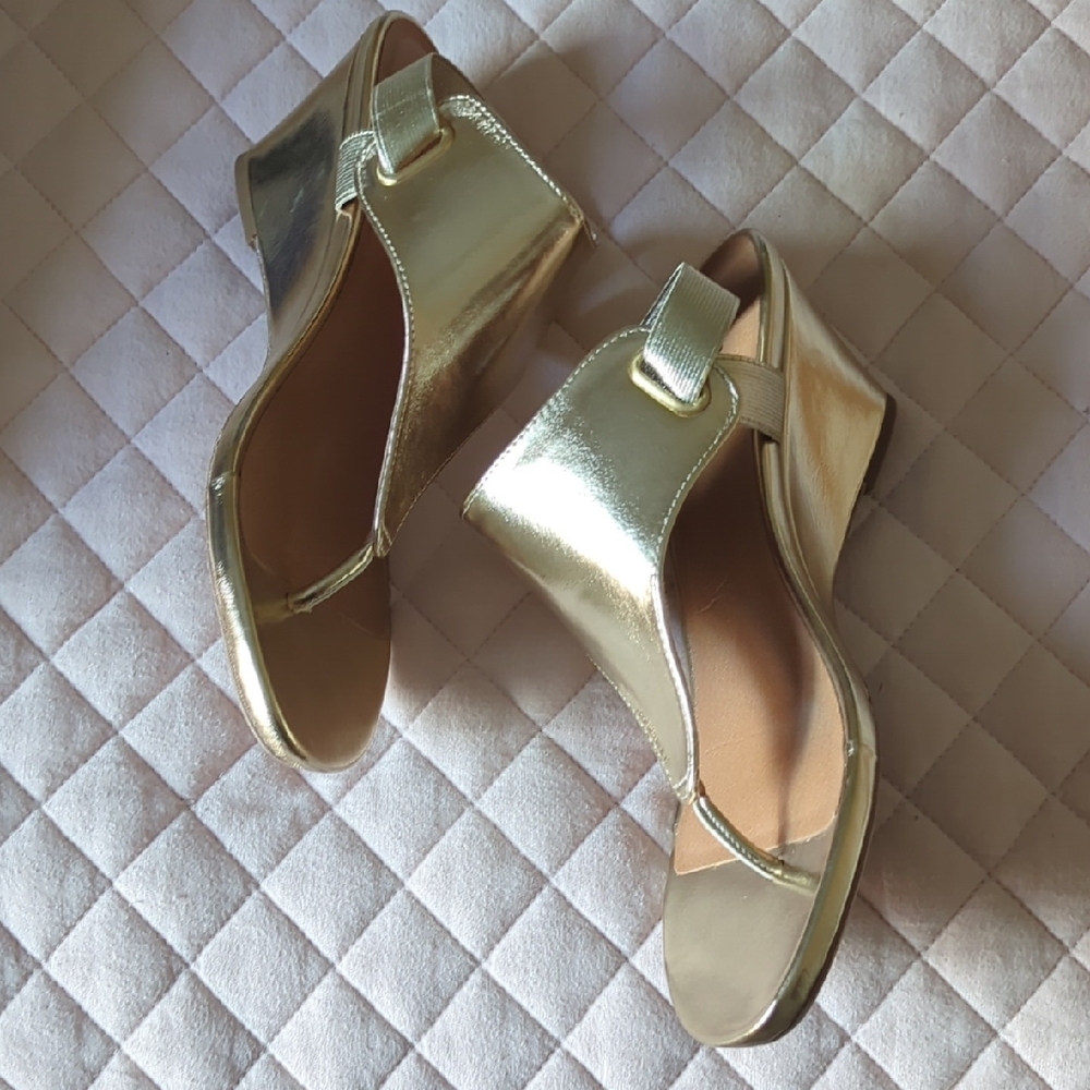 White Mountain Metallic Gold Wedge Sandals - Picture 2 of 6